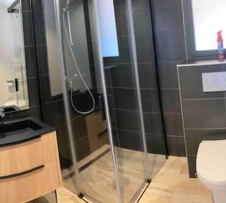 Chambre Avec Salle De Bains Privative Hermonville Εξωτερικό φωτογραφία